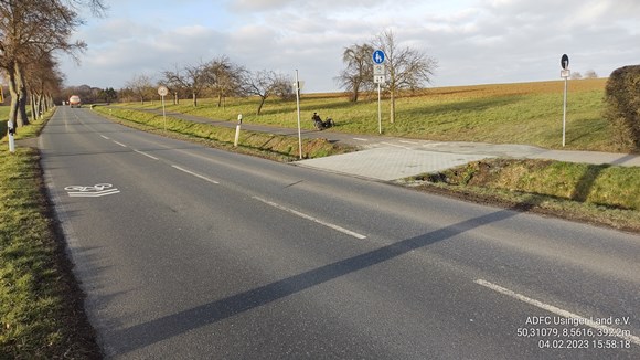 Wegzustand Radweg Wehrheim-Usingen, Hhe Ortsgrenze Wehrheim (Verkehrsfhrung)