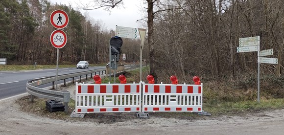 Radwegsperrung Kpperner Tal, Sperrung an der Lochmhle